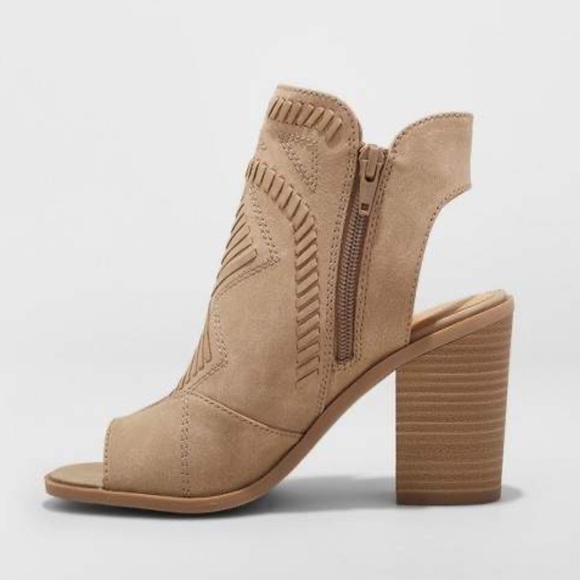 Open Toe Booties - Picture 3 of 7